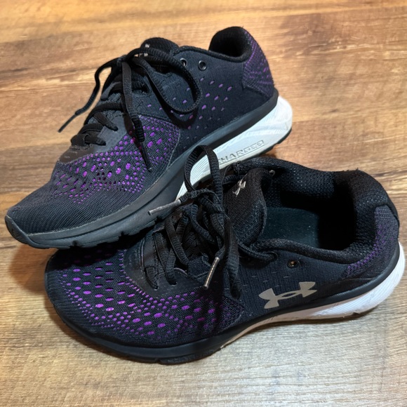 UNDER ARMOUR Women’s Charged Rebel Running Shoes, Blk/Purple, 5.5, EUC - Picture 1 of 6
